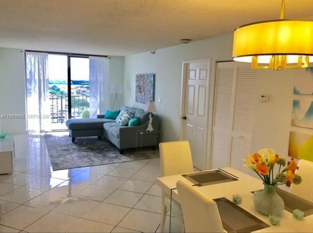 290 174th St, Unit 1507, Sunny Isles Beach, FL 33160 Photo