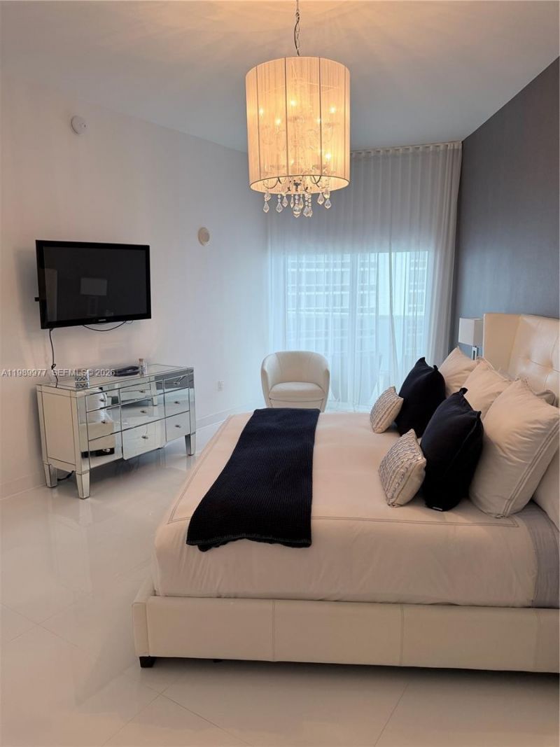 15811 Collins Ave , Unit 1803, Sunny Isles Beach, FL 33160 Photo