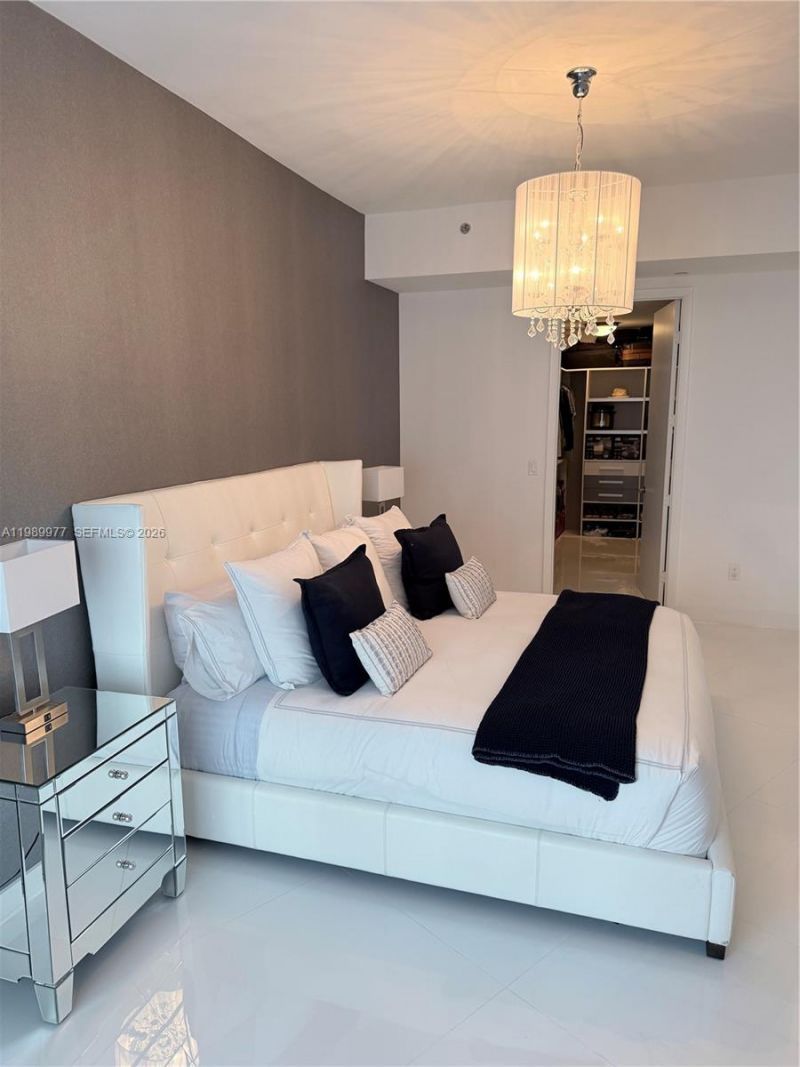 15811 Collins Ave , Unit 1803, Sunny Isles Beach, FL 33160 Photo