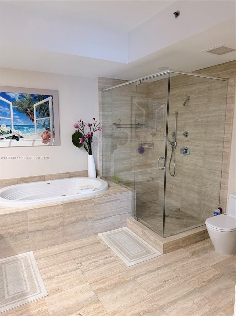 15811 Collins Ave , Unit 1803, Sunny Isles Beach, FL 33160 Photo