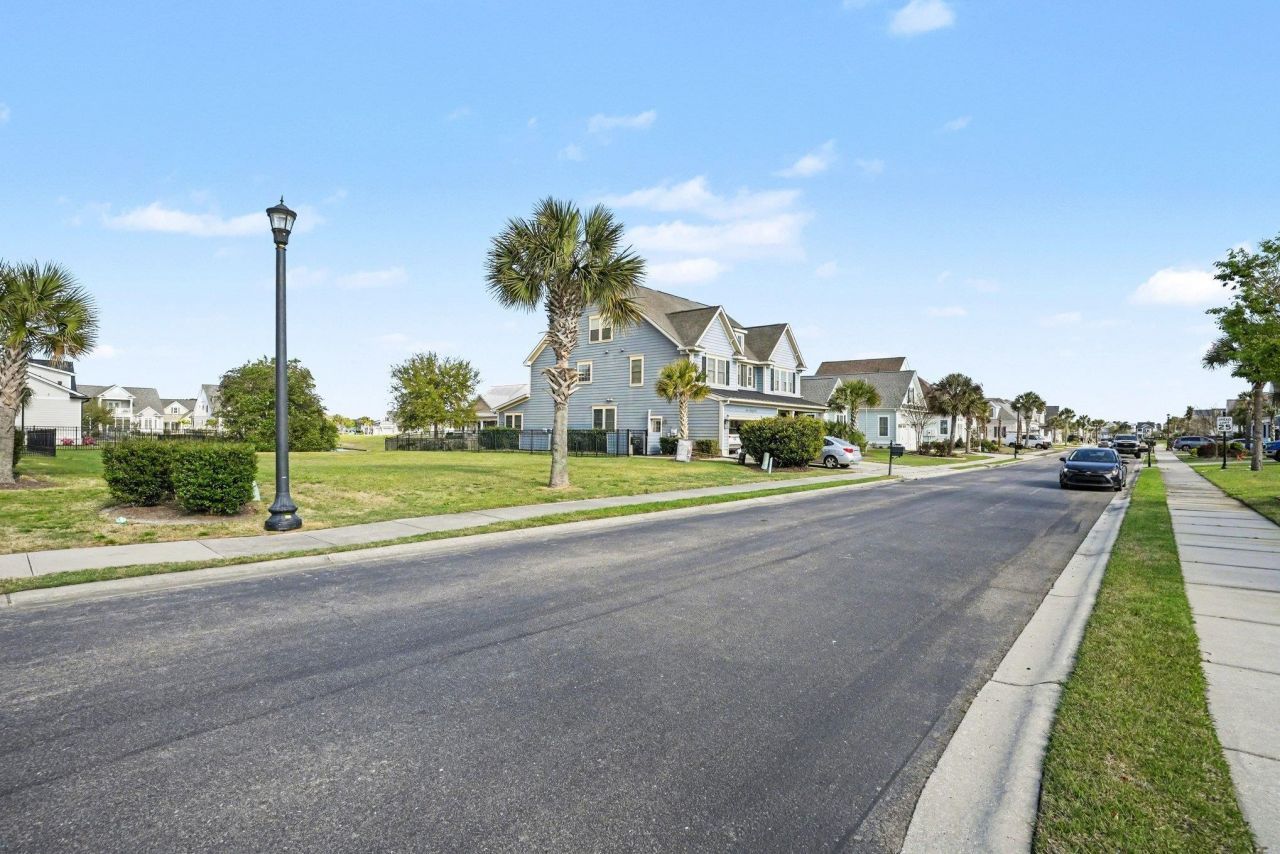 638 Boone Hall Dr.  Photo 10