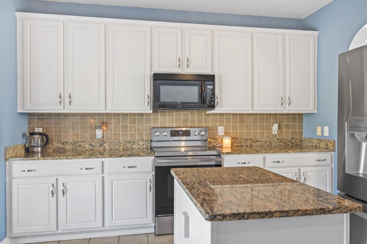 20 Deacon Dr. Photo 15