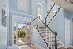 20 Deacon Dr. photo 4