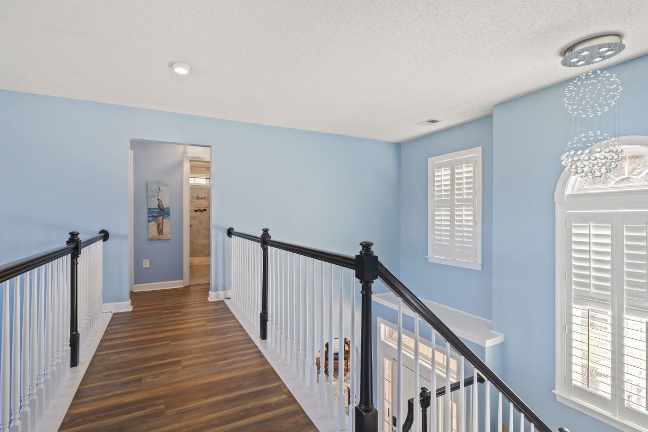 20 Deacon Dr. Photo 28