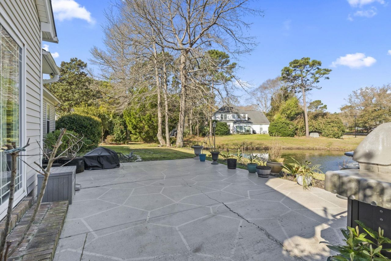 20 Deacon Dr. Photo 35