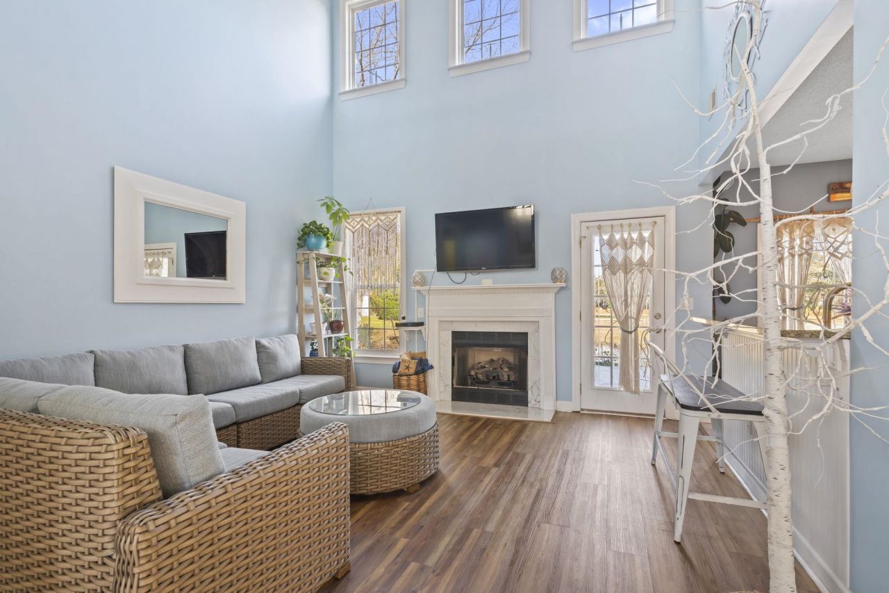 20 Deacon Dr. Photo 8