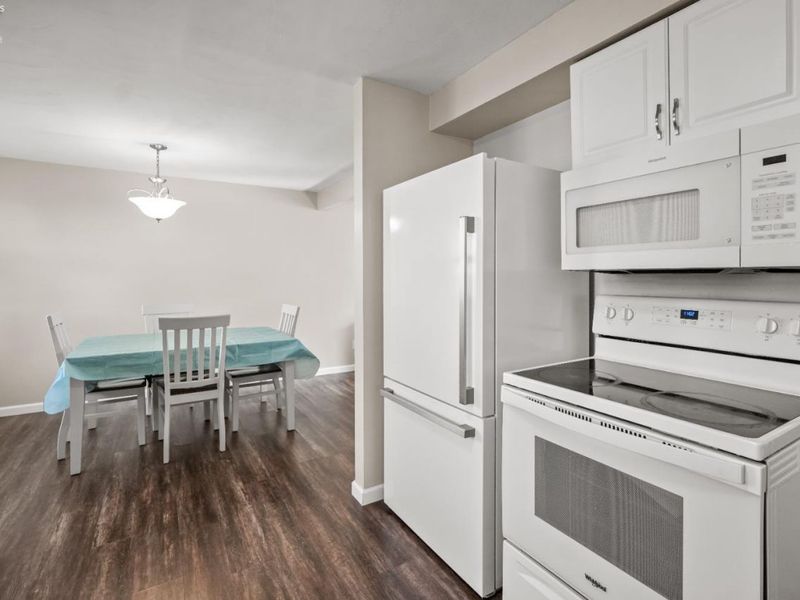 49 Hillcrest Drive, Willard, OH 44890 Photo 8