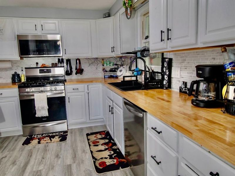 3117 E Bayview Lane, Sandusky, OH 44870 Photo 10