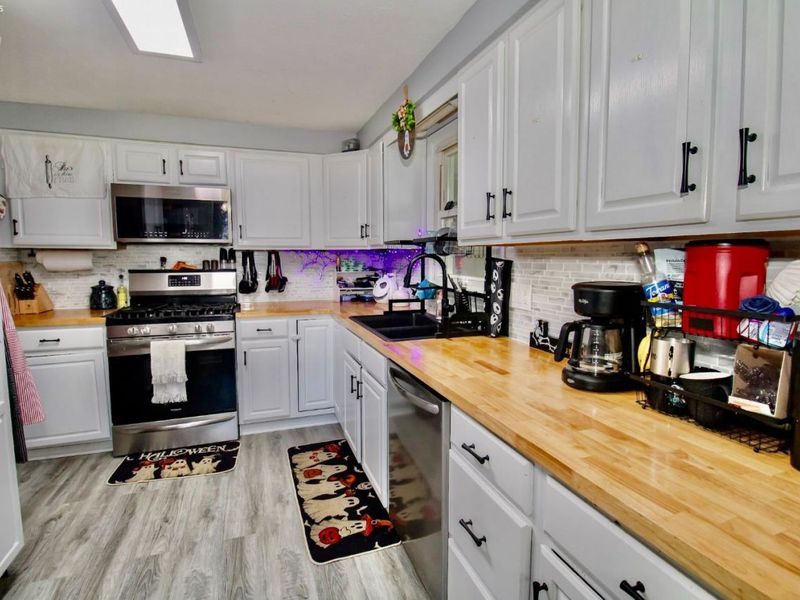 3117 E Bayview Lane, Sandusky, OH 44870 Photo 9