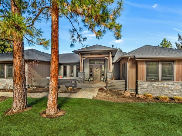 61475 Meeks Trail, Bend, OR 97702