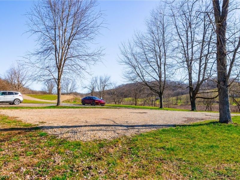 37850 Cadiz Dennison Road, Cadiz, OH 43907 Photo 17