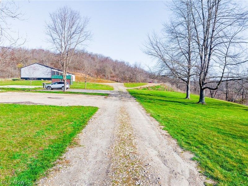 37850 Cadiz Dennison Road, Cadiz, OH 43907 Photo 31