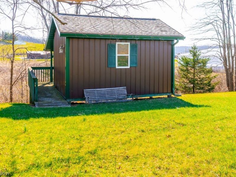 37850 Cadiz Dennison Road, Cadiz, OH 43907 Photo 9