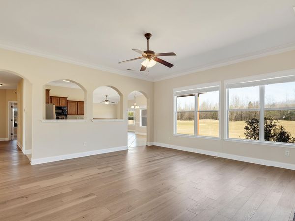 450 LEWIS FAIRWAY CIR, Oakland, TN 38060