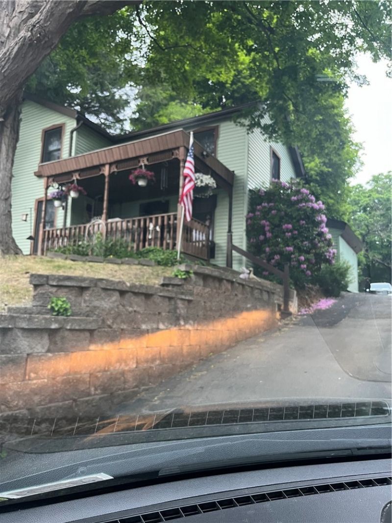 2 High Street, Sodus, NY 14551 Main Photo