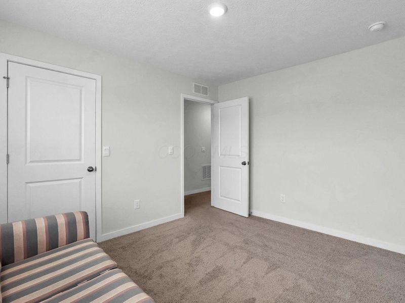 1107 Gelbray Drive , Columbus, OH 43207 Photo 25