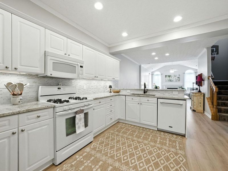 4121 Waterside Place, Unit 13, Grove City, OH 43123 Photo 13