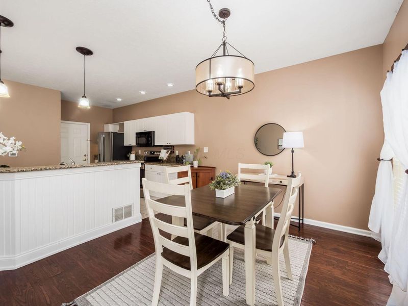 608 Spring Valley Drive, Lewis Center, OH 43035 Photo 14