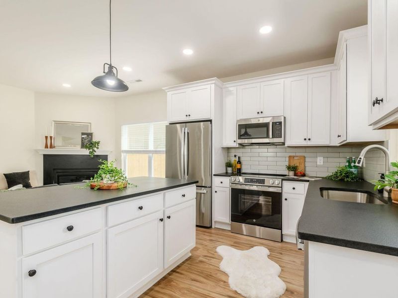 605 Frebis Avenue , Columbus, OH 43206 Photo 19