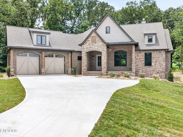 19 Bent Oak Lane, Crossville, TN 38558