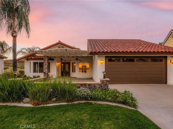 30449 Early Round, Canyon Lake, CA 92587