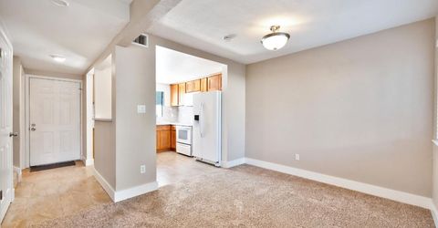 2413 Post Oak Ln, Sacramento, CA 95825 Photo