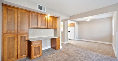 2413 Post Oak Ln, Sacramento, CA 95825 Photo