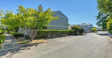 2413 Post Oak Ln, Sacramento, CA 95825 Photo