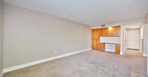 2413 Post Oak Ln, Sacramento, CA 95825 Photo