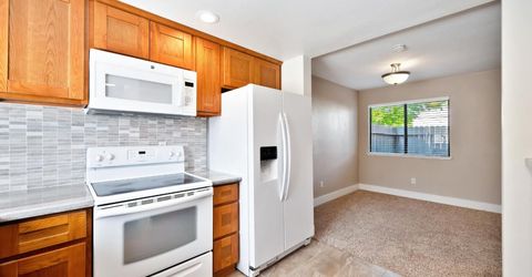 2413 Post Oak Ln, Sacramento, CA 95825 Photo