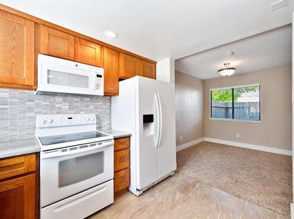 2413 Post Oak Ln, Sacramento, CA 95825 Photo