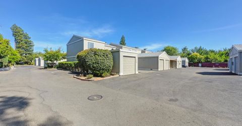 2413 Post Oak Ln, Sacramento, CA 95825 Photo
