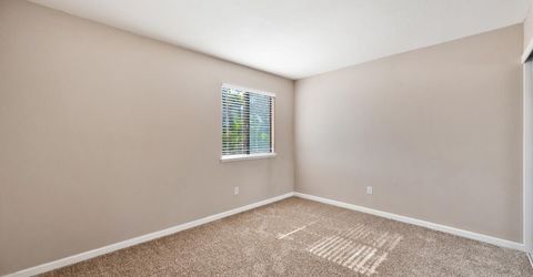 2413 Post Oak Ln, Sacramento, CA 95825 Photo