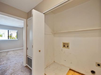 2413 Post Oak Ln, Sacramento, CA 95825 Photo