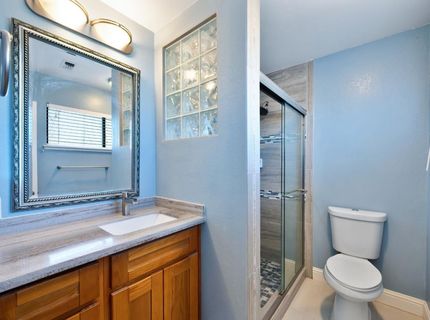 2413 Post Oak Ln, Sacramento, CA 95825 Photo