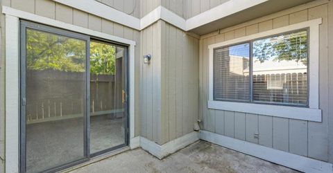 2413 Post Oak Ln, Sacramento, CA 95825 Photo