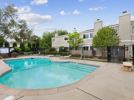 2413 Post Oak Ln, Sacramento, CA 95825 Photo