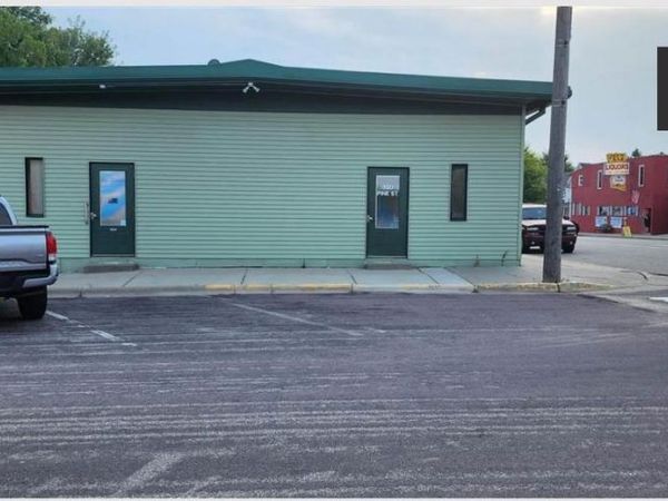 304 Pine Street , Nicollet, MN 56074
