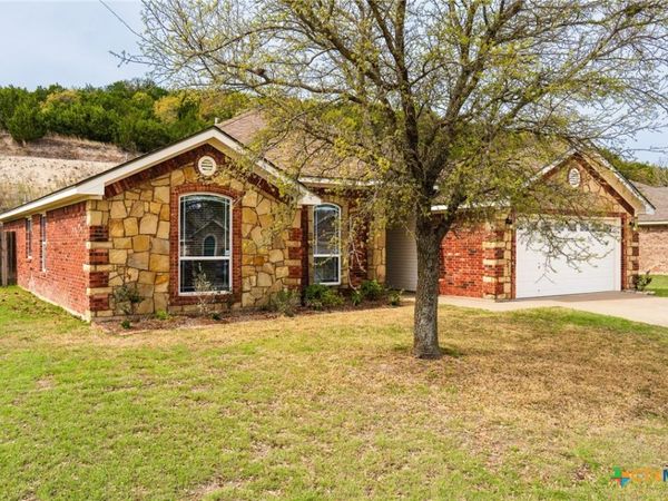 1905 Walker Place Boulevard, Copperas Cove, TX 76522