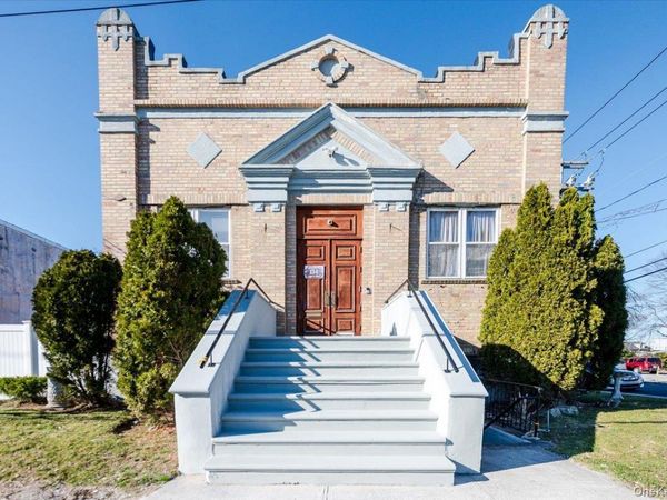 134 Jefferson Street , Inwood, NY 11096