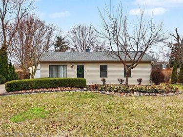 3660 Coleport Street, Orion Twp, MI 48359