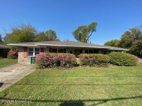 331 Greenwood Drive, Biloxi, MS 39531