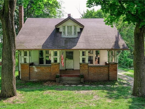 557 Weber Avenue , Akron, OH 44303