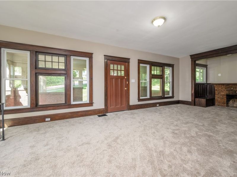 557 Weber Avenue, Akron, OH 44303 Photo 6