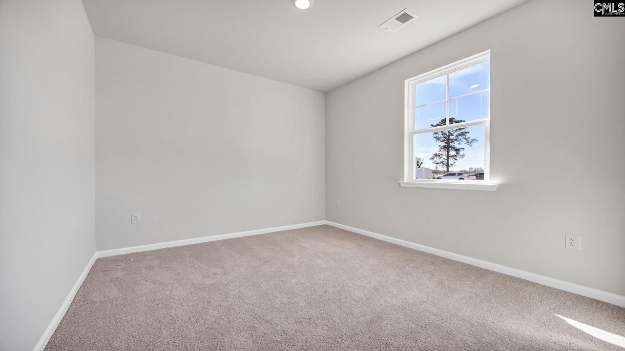 411 Lancashire Lane Photo 25