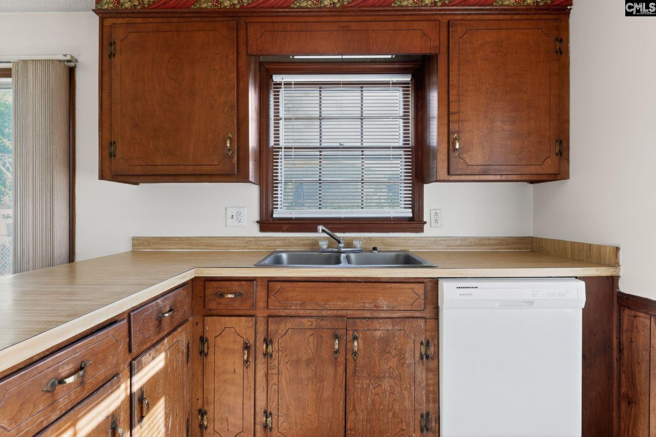 121 Gatlin Drive Photo 14