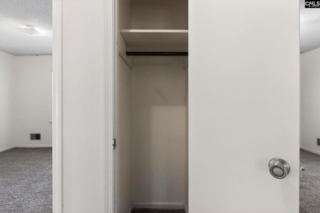 121 Gatlin Drive Photo 22