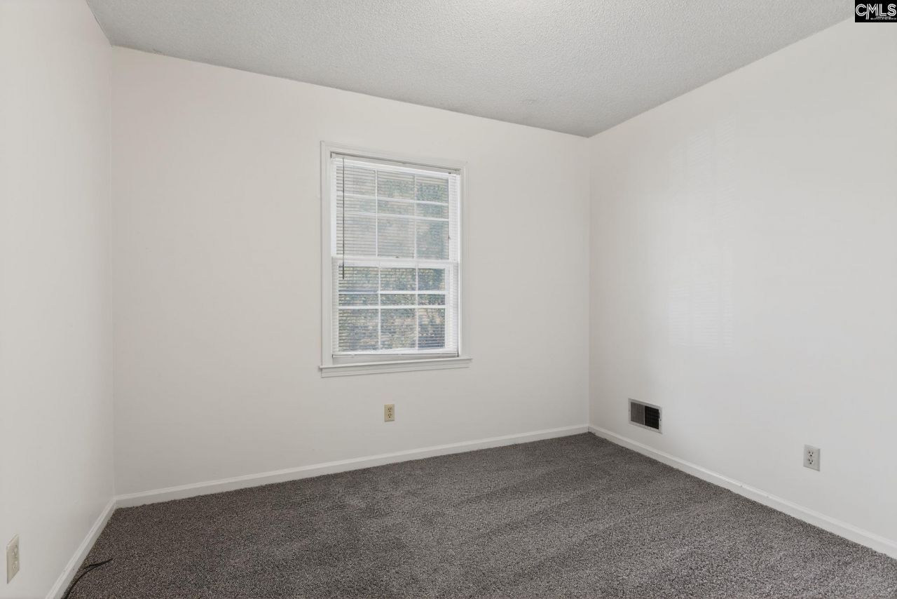 121 Gatlin Drive Photo 26