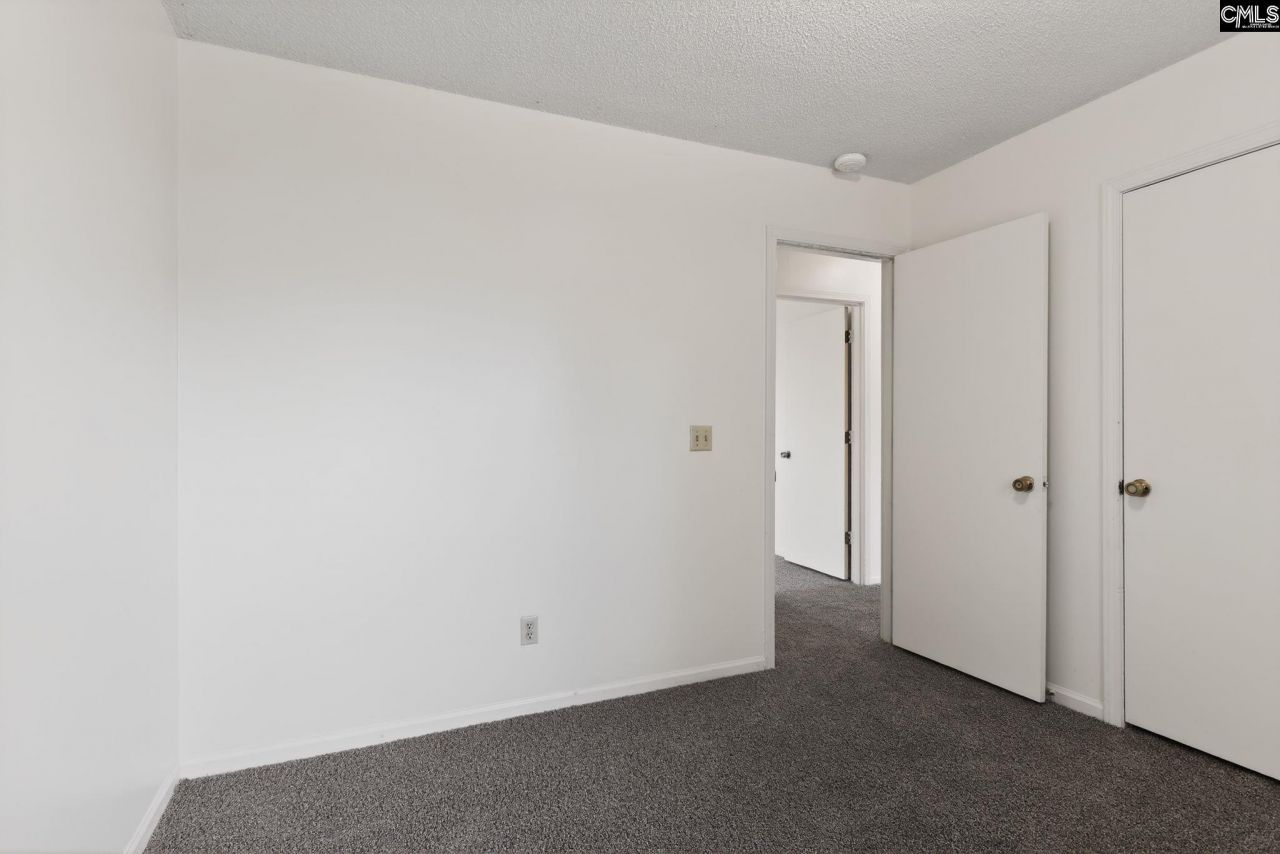 121 Gatlin Drive Photo 27