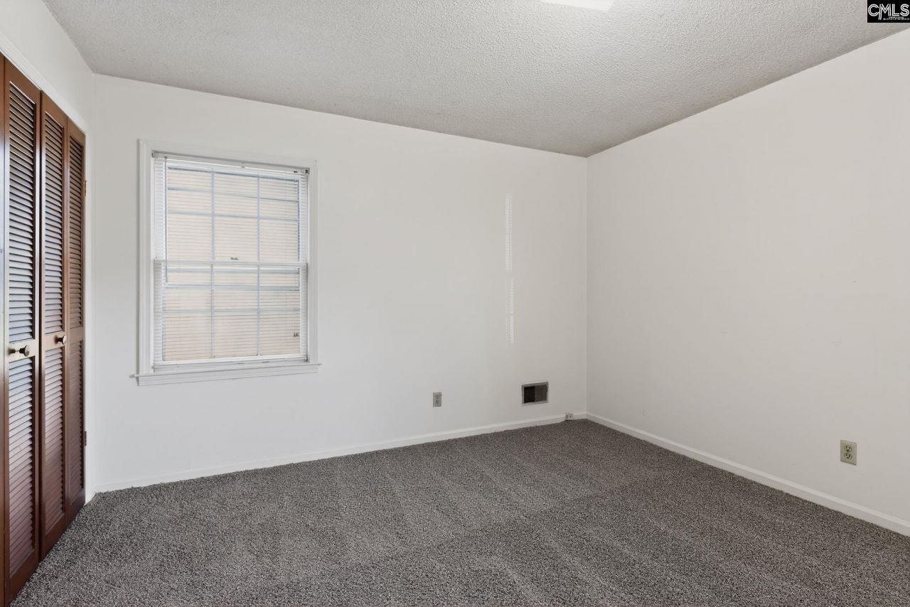 121 Gatlin Drive Photo 28